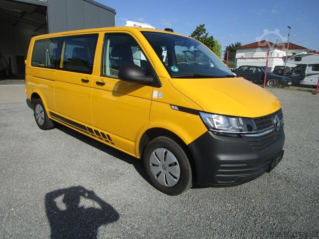 Минибус VOLKSWAGEN T6.1 TDI*lang+KLIMA+NAVI+8-Sitze+1-Hand*