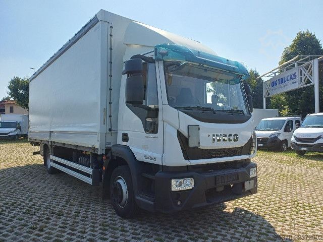 Flatbed truck with tarp IVECO EUROCARGO ML120E25