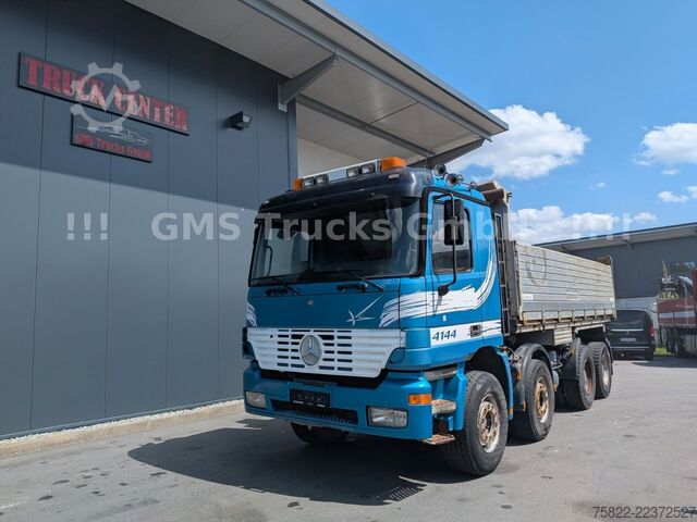 Tre-sidet tipbil MERCEDES-BENZ Actros 4143 / V6 / Blatt - Blatt / Retarder
