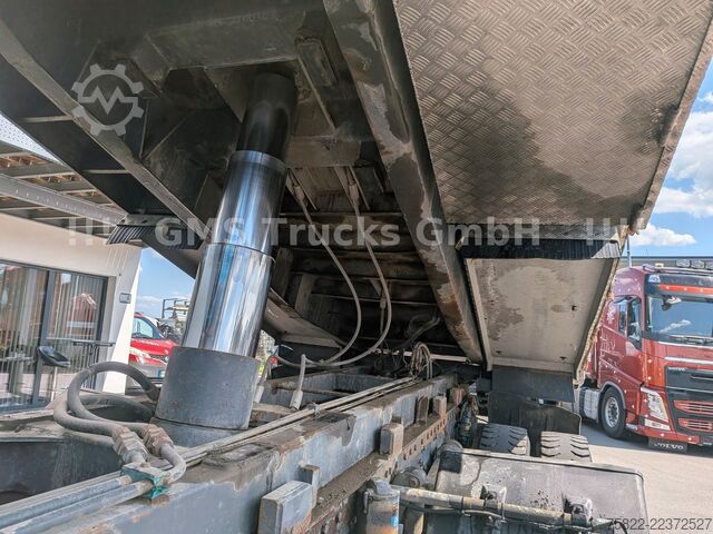 Tre-sidet tipbil MERCEDES-BENZ Actros 4143 / V6 / Blatt - Blatt / Retarder