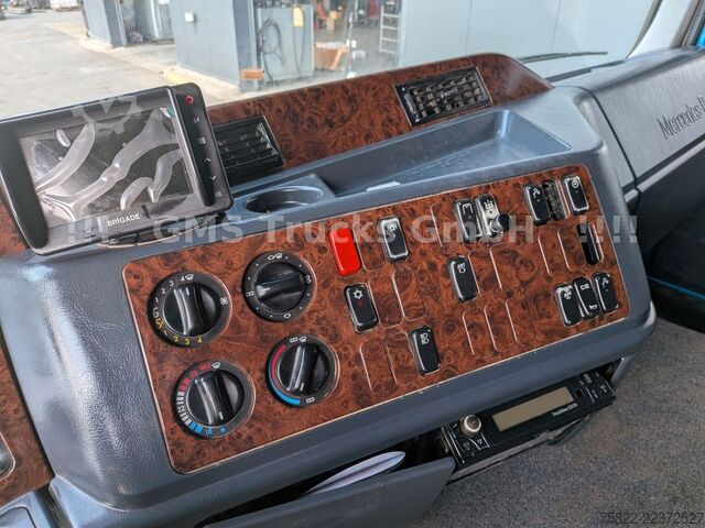 Tre-sidet tipbil MERCEDES-BENZ Actros 4143 / V6 / Blatt - Blatt / Retarder