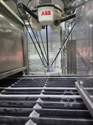  ABB pick and place Robot, Stelram 8 pick and place robots