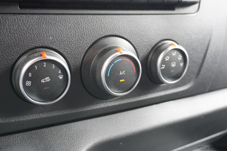 Skåpbil Renault Master 2.3 dCi 150PK L2H2 - EURO 6 - Airco - Cr...