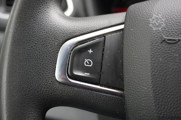 Skåpbil Renault Master 2.3 dCi 150PK L2H2 - EURO 6 - Airco - Cr...