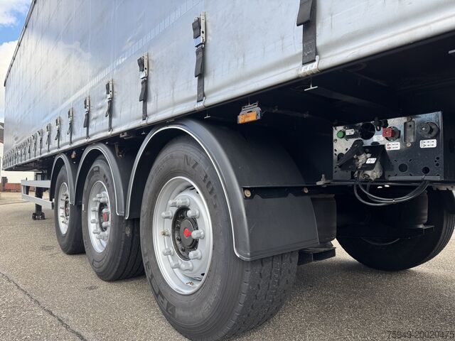 NS-3K Standard, podizna osovina, SAF Wielton NS-3K Standard, Liftachse, SAF