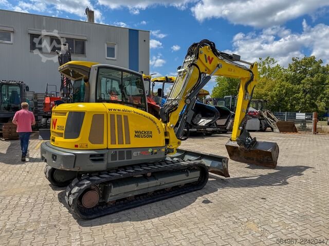 รถขุดขนาดเล็ก Wacker Neuson 