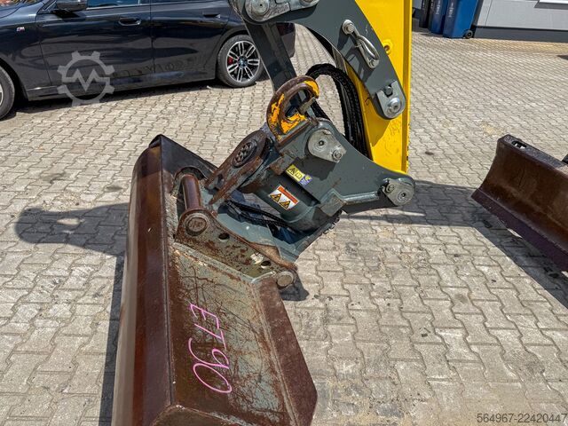 รถขุดขนาดเล็ก Wacker Neuson 