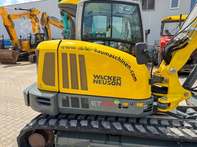 รถขุดขนาดเล็ก Wacker Neuson 