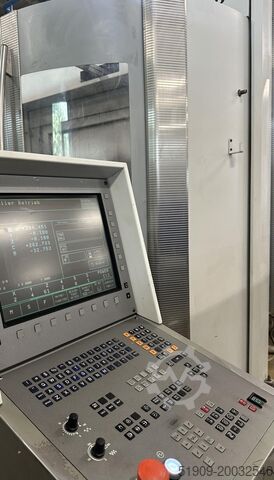 Vertikales Bearbeitungszentrum Deckel Maho DMU 80U