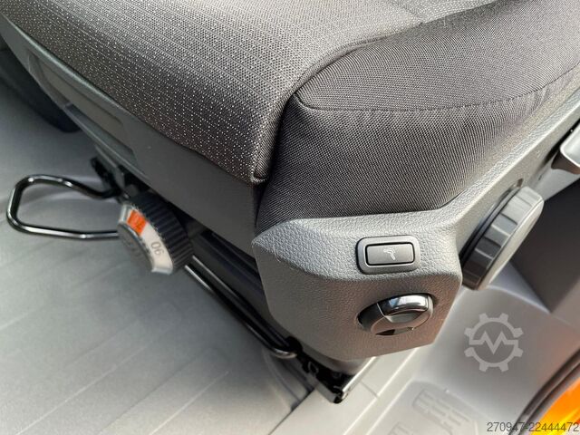 Furgão de painéis MAN TGE 3.180 L3H2 MIXTO 4x4 STANDHZ ACC LENKRADHZ