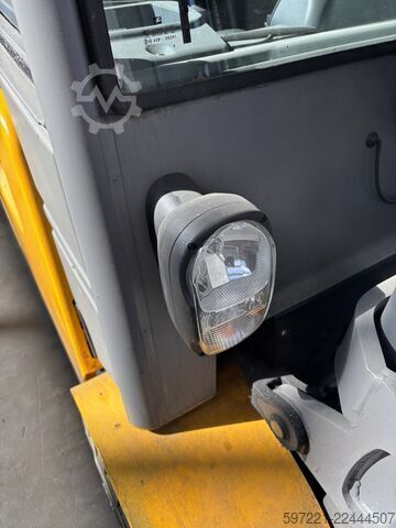  Jungheinrich EFG 425KS