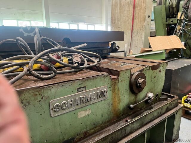 Pöytäporausjyrsinkoneeseen Scharmann 