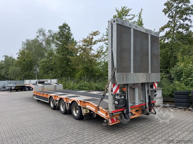 Zema profila puspiekabe Humbaur HTS30  3 Achs Satteltieflader, neuwertig