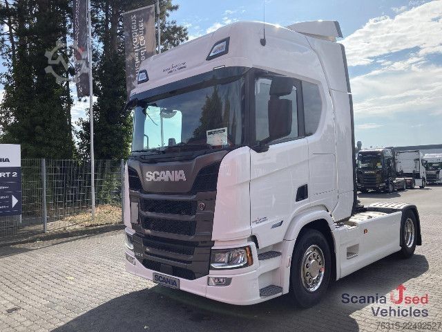 Unit traktor standar Scania R 460 NA - SUPER - HIGHLINE - 2x TANKs - ACC