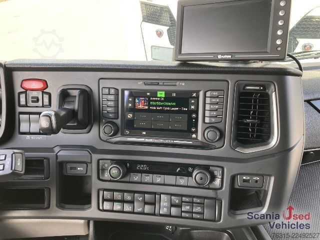 Unit traktor standar Scania R 460 NA - SUPER - HIGHLINE - 2x TANKs - ACC