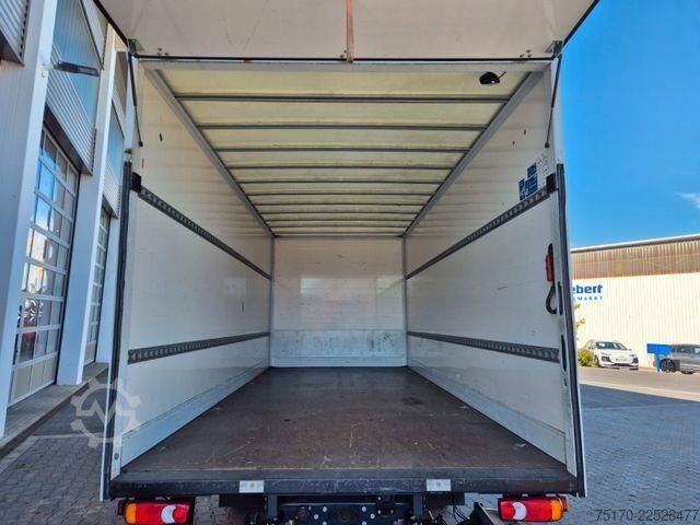 Bavul Iveco Eurocargo 75-210/P LBW 1.000kg 3 Sitze Klima