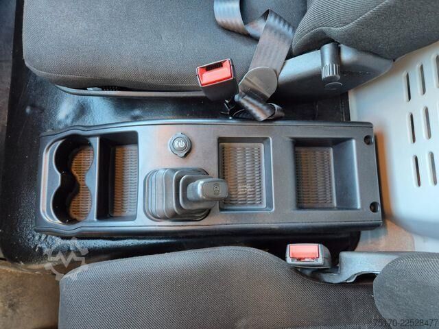 Suitcase Iveco Eurocargo 75-210/P LBW 1.000kg 3 Sitze Klima