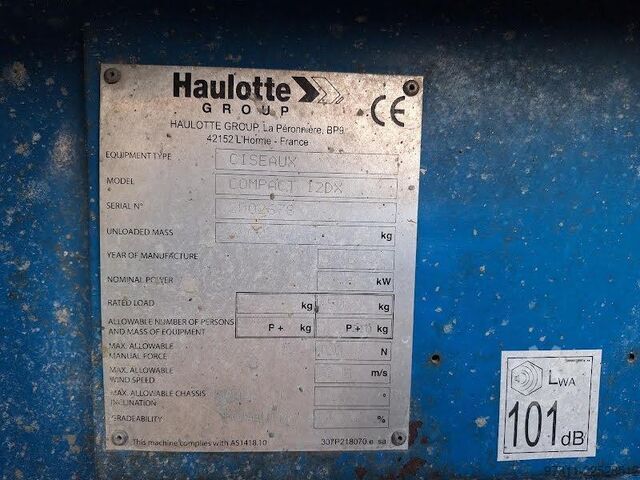 Ascensore a forbice Haulotte COMPACT 12 DX