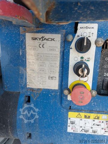 Scissor lift SkyJack SJIII 3219