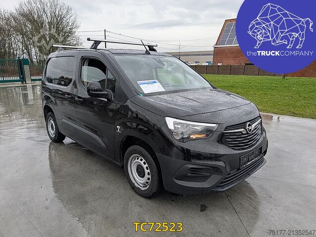 Panel van Opel Combo