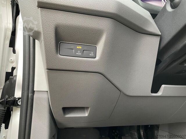 하이탑 밴 VW Crafter Kasten 35 L4H3 NAV RFK äden