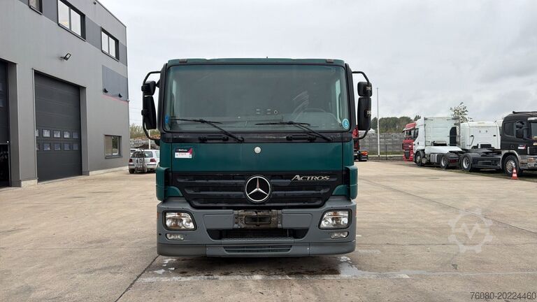 Alváz vezetőfülkével Mercedes-Benz Actros 1841 (EPS / 3 PEDALS / RETARDER / V6)