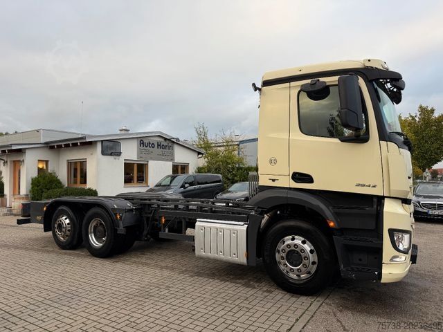 Шаси на камион MERCEDES-BENZ Antos 2542 Fahrgestell/Retarder/LENKACHSE/EURO6