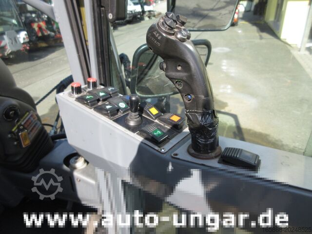 Balayeuse Boschung S3 Kehrmaschine urban sweeper Wildkraut