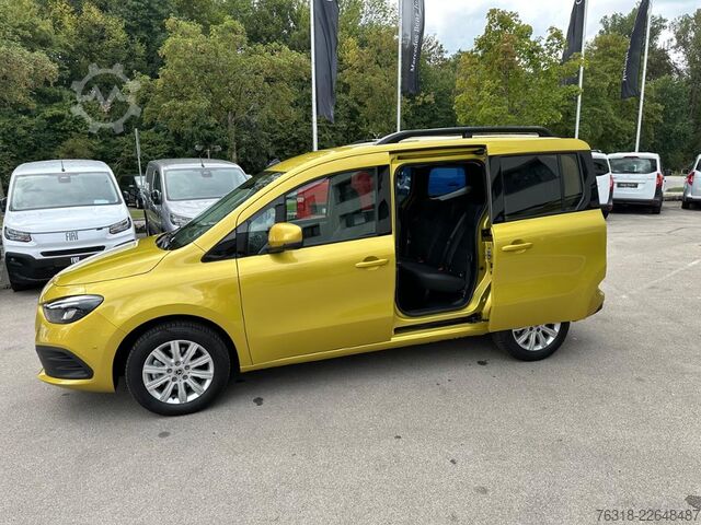 Minibus Mercedes-Benz T 180  Progressive LED Kamera AHK-Vorrüstung