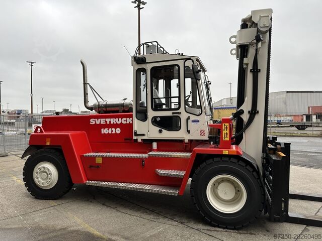 Dyzeliniai krautuvai Svetruck 16120-38