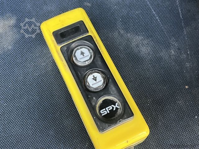 Savitarnos furgonas IVECO Daily 35S16 DoKa Klima AHK 7-Sitzer Start/Stop