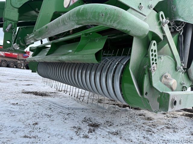 Máy nông nghiệp John Deere V451 G Rundballenpresse - NEU