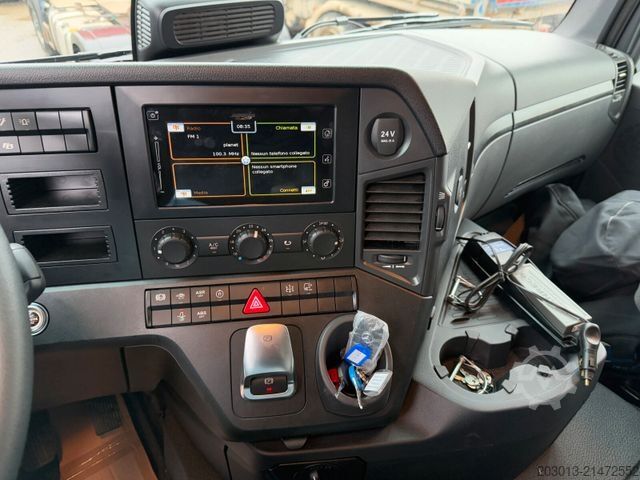 Xe bơm bê tông MERCEDES-BENZ Arocs 4146 8x4 PUMI SERMAC 4Z28