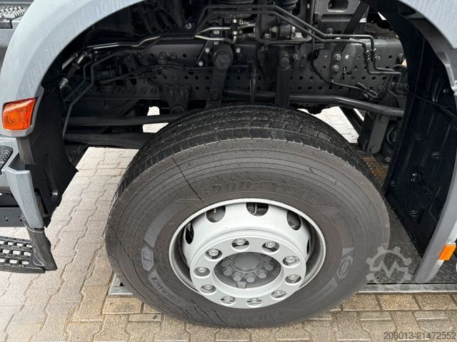 Xe bơm bê tông MERCEDES-BENZ Arocs 4146 8x4 PUMI SERMAC 4Z28