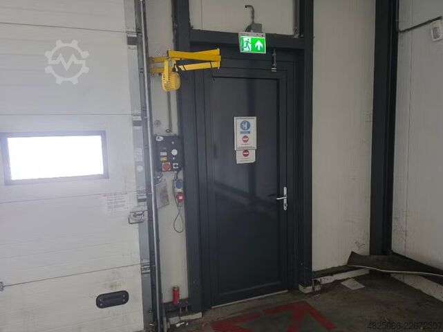Nave desmontable con muelles de carga, 234 m² Industrial warehouse 36 x 6,5