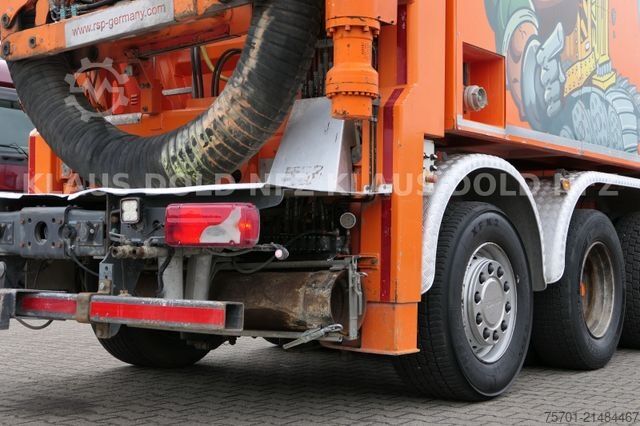 Cistercijsko vozilo za vakuumsko izvlačenje SCANIA R520 V8 RSP Saugbagger  10X4 Retarder