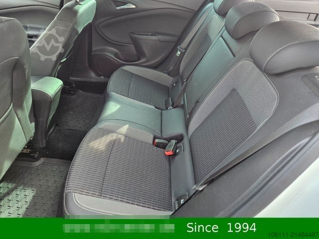 مینی‌بوس OPEL Astra K Sports Tourer Edition 1,5CDTi Start/Stop