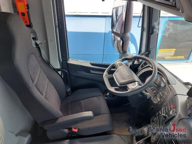 Xe ben ba chiều IVECO X-WAY 460 AD  3-S-Kipper + Frontkran PK18002 EH