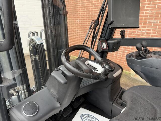 Xe nâng LPG Linde H35T-01