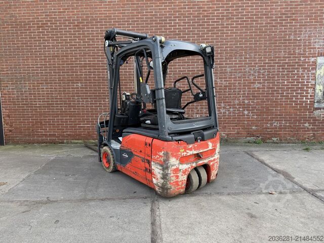 Xe nâng điện 3 bánh Linde E16-02