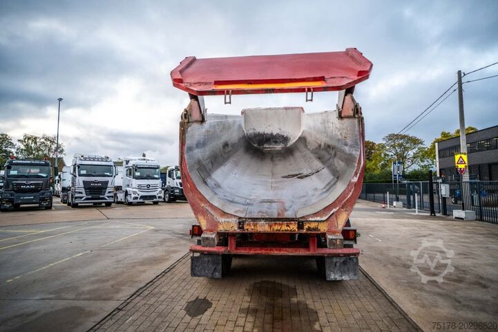 Lori sampah ROBUSTE-KAISER S3302G37+ HYRD. DEUR