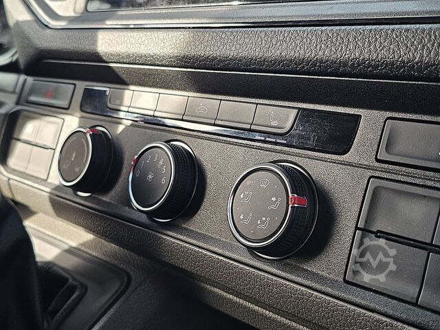 Универсал с высокой крышей VOLKSWAGEN CRAFTER 2.0 TDI 140 AUT. L2H1