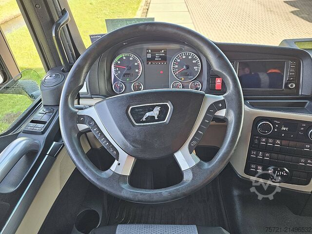 Estándar-SZM M.A.N. 18.460 TGX