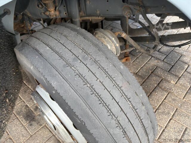 валіза DAF LF 45.160 + euro 5 + lift + 12ton