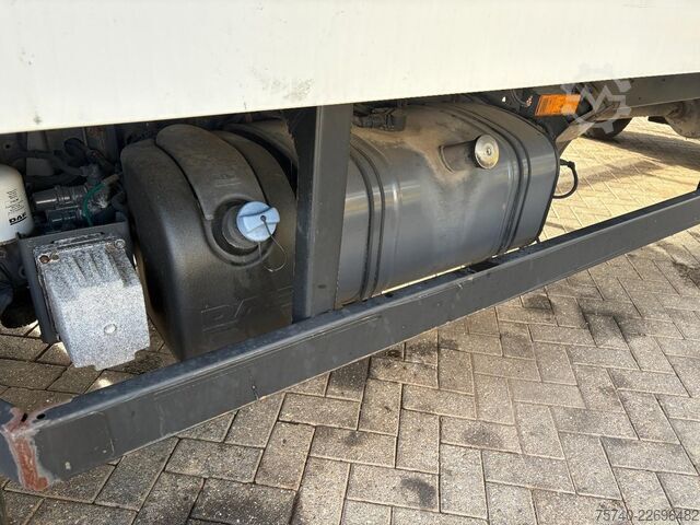 валіза DAF LF 45.160 + euro 5 + lift + 12ton