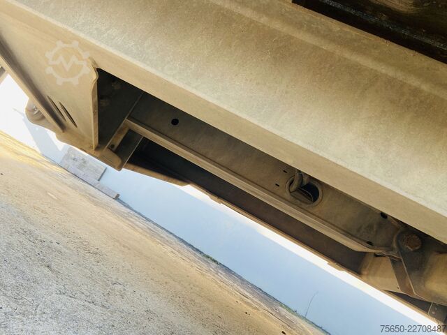 Remorcă cu platformă joasă Möslein TTS 11 Schwebheim  Tandemtieflader