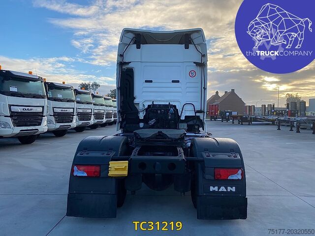 স্ট্যান্ডার্ড SZM MAN TGX 480