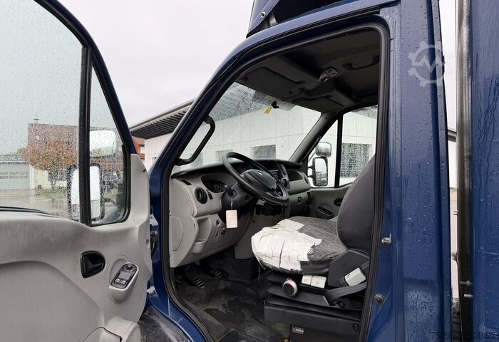 Přizpůsobená dodávka Renault Mascott 150.35 Kasten / Swiss-Vehicle