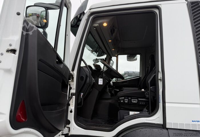 Skříňový nákladní automobil Iveco 190S40 LBW Retarder AHK / Swiss-Vehicle