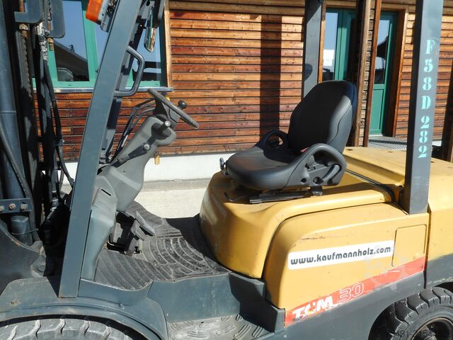 Gabelstapler TCM FD30T3  Triplex + SS